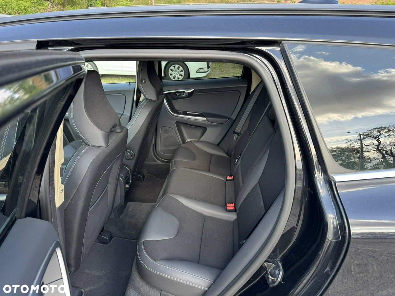 Volvo XC 60 - 19