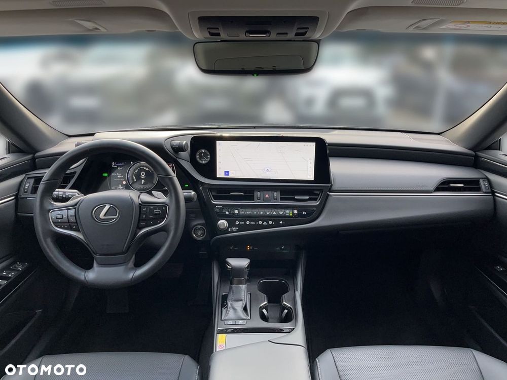 Lexus ES 300h Business Edition - 8