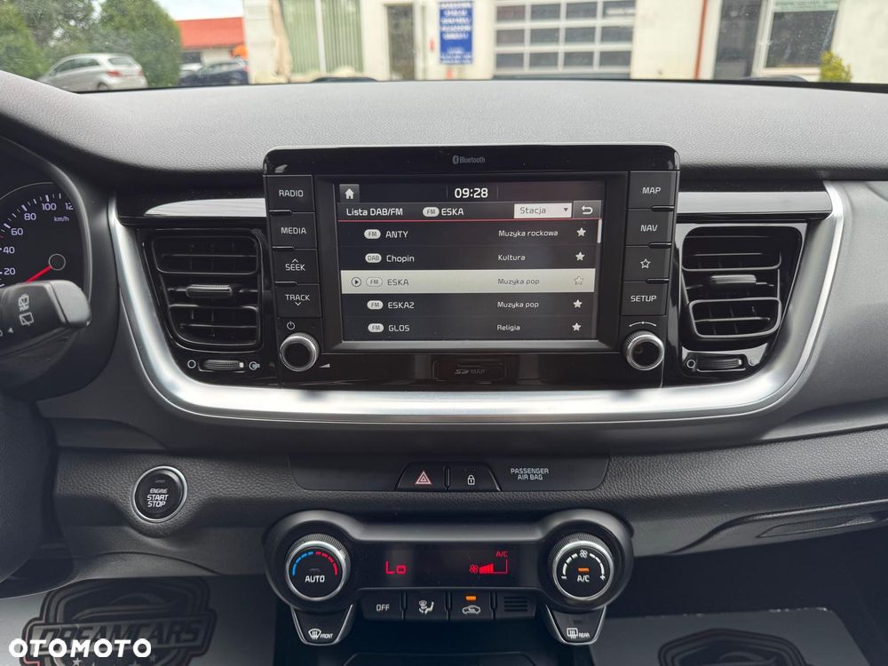 Kia Stonic - 25