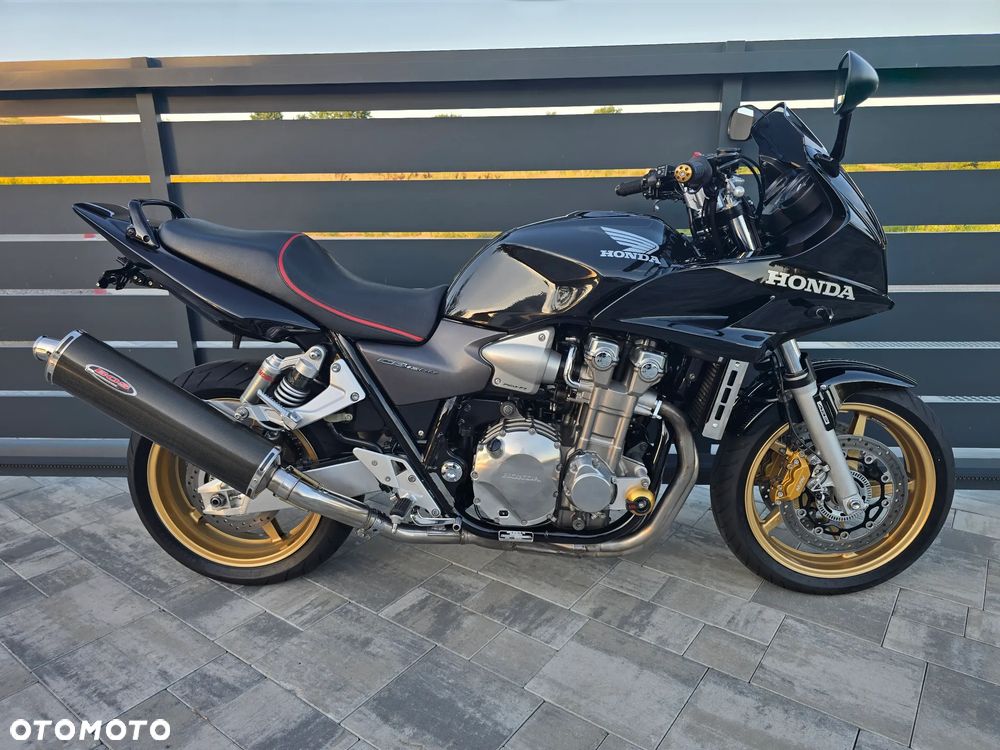 Honda CB - 3