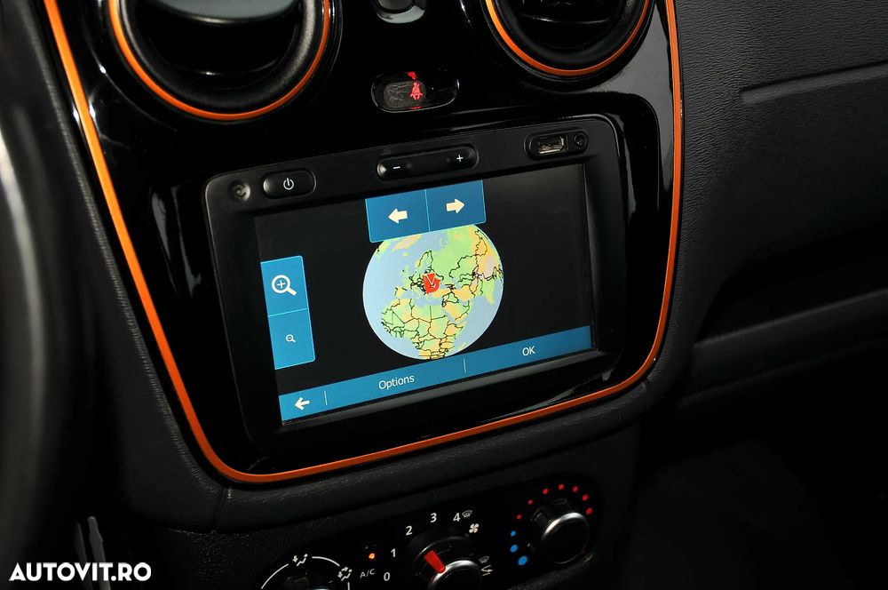 Dacia Dokker dCi 90 Stepway Celebration - 8