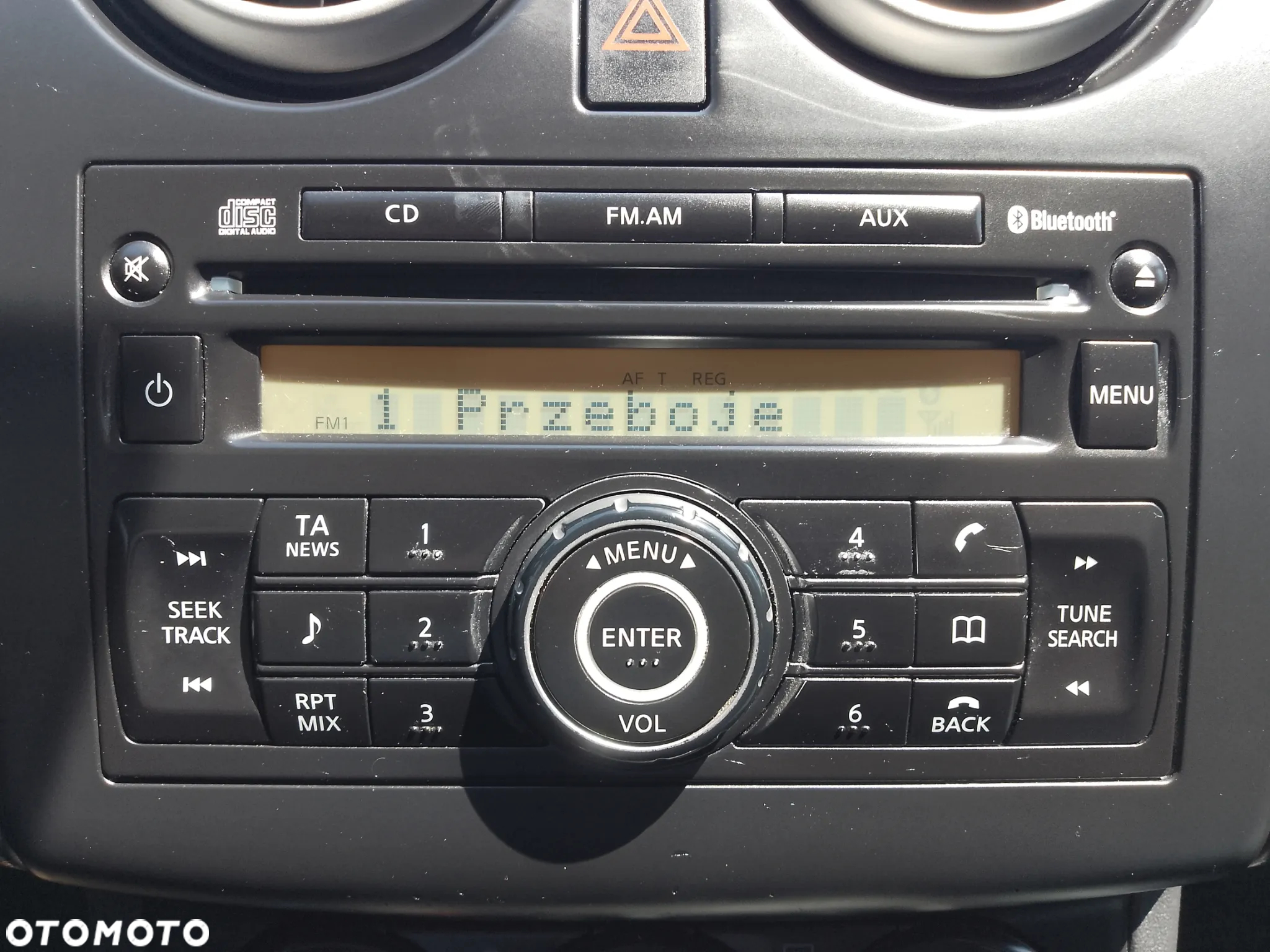Nissan Qashqai - 12