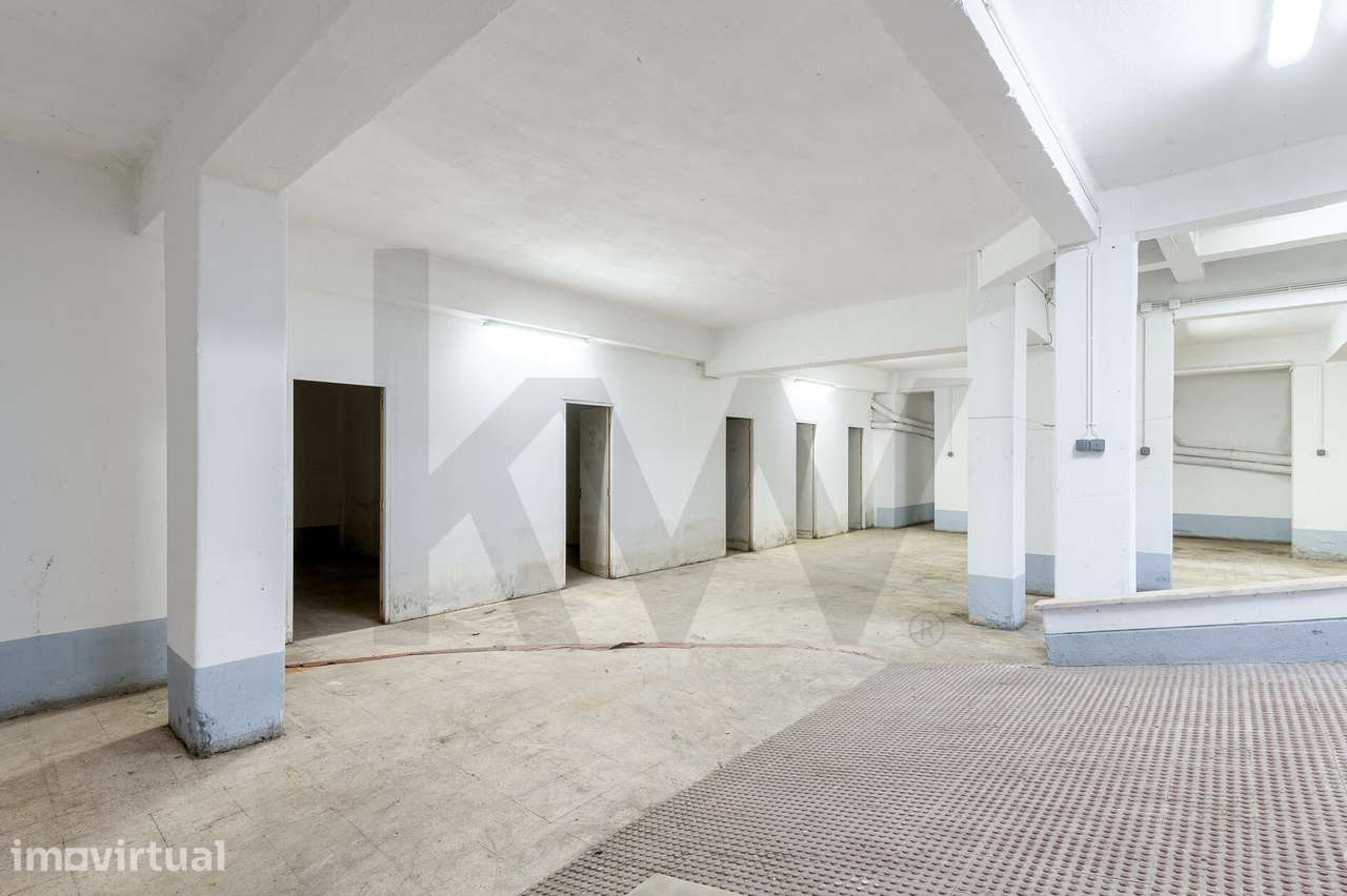 Espaço Comercial e Armazém com 523 m2 no Alto de São João – Lisboa - Grande imagem: 2/30