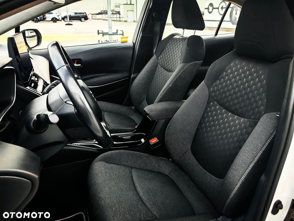 Toyota Corolla 1.8 Hybrid Comfort - 15