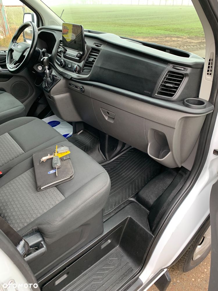 Ford Transit Custom - 17