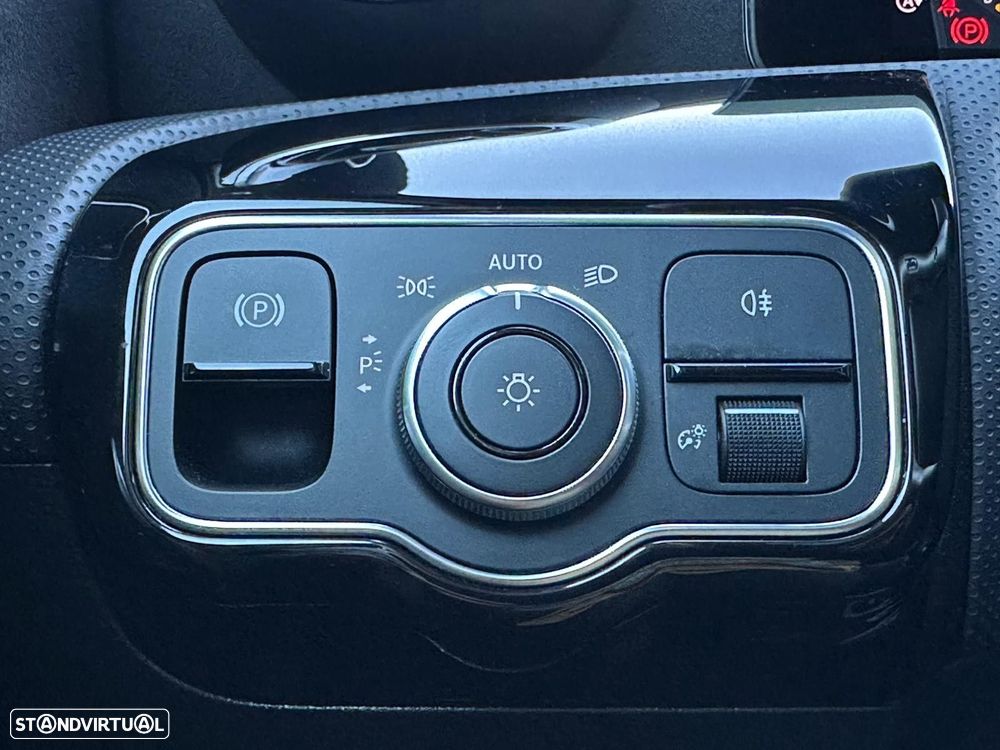 Mercedes-Benz A 220 d AMG Line Aut. - 22