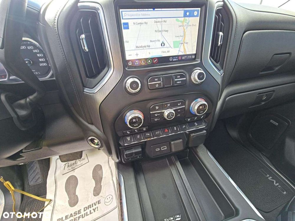 GMC Sierra - 13