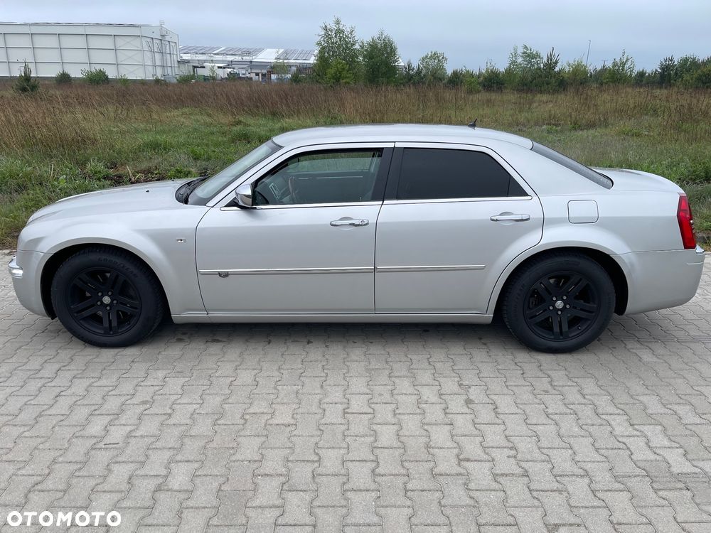 Chrysler 300C 3.0 CRD DPF Automatik - 8