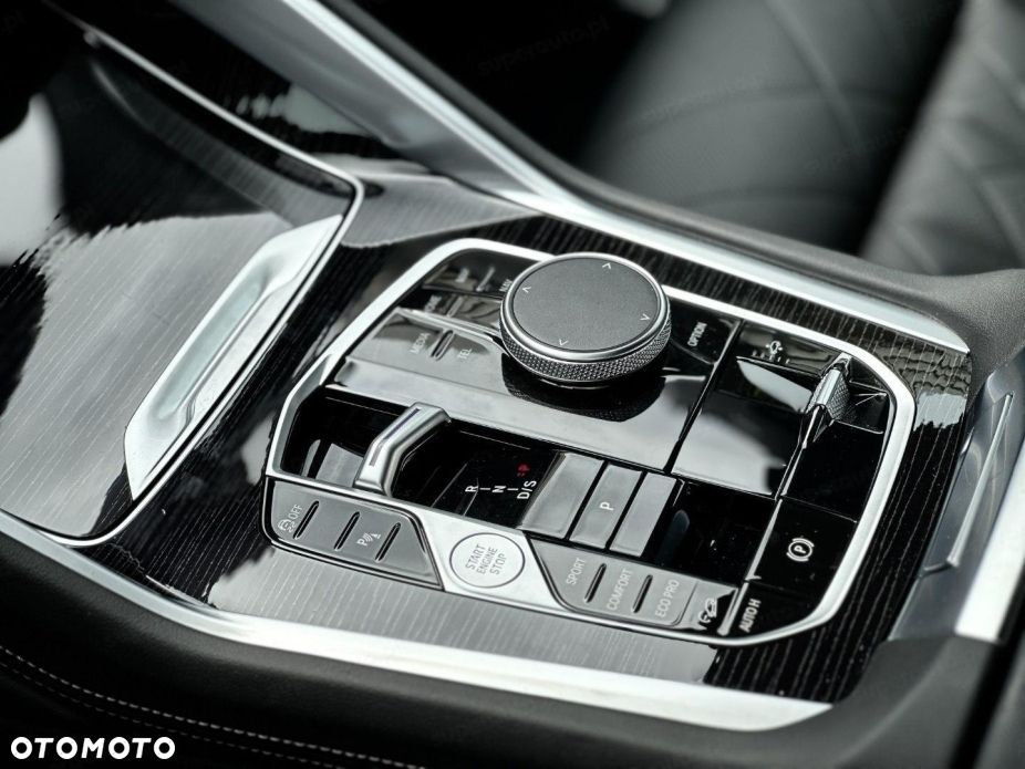 BMW X6 - 11