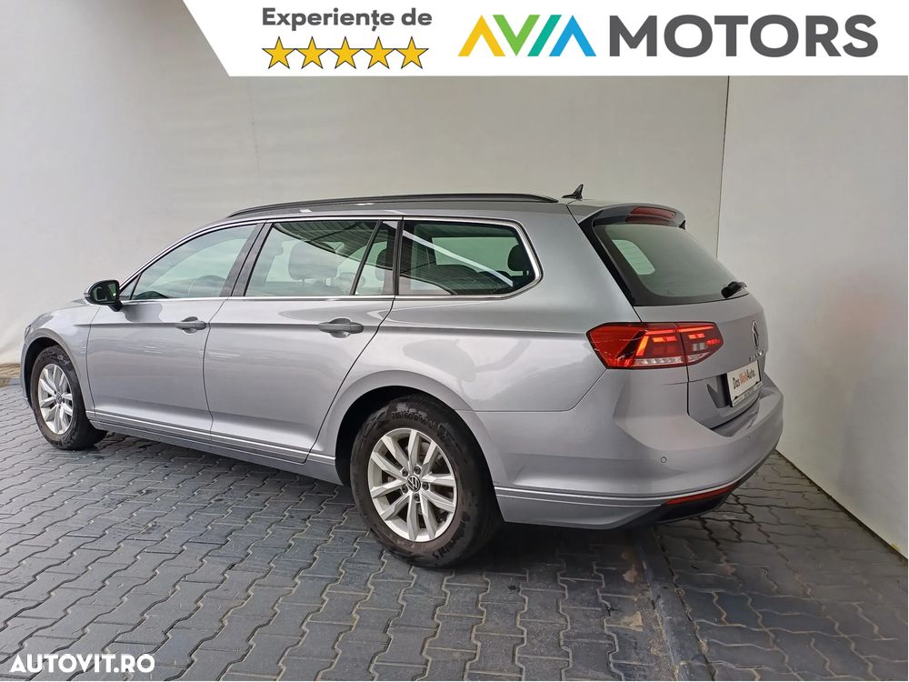 Volkswagen Passat 2.0 TDI DSG Comfortline - 39