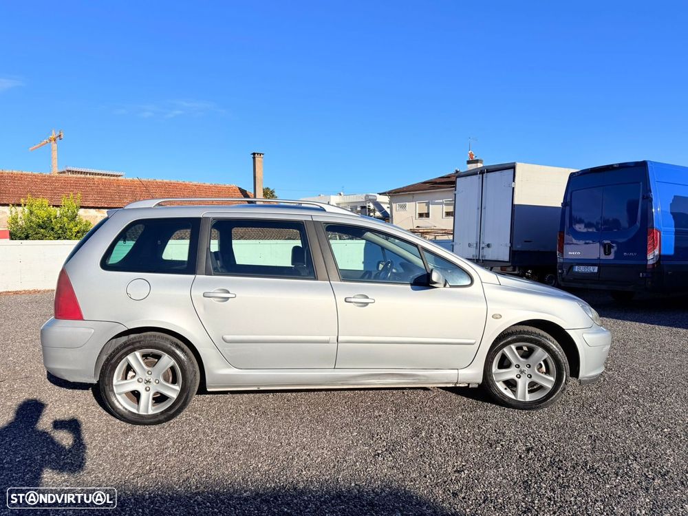 Peugeot 307 SW 1.6 HDi FAP Sport - 17