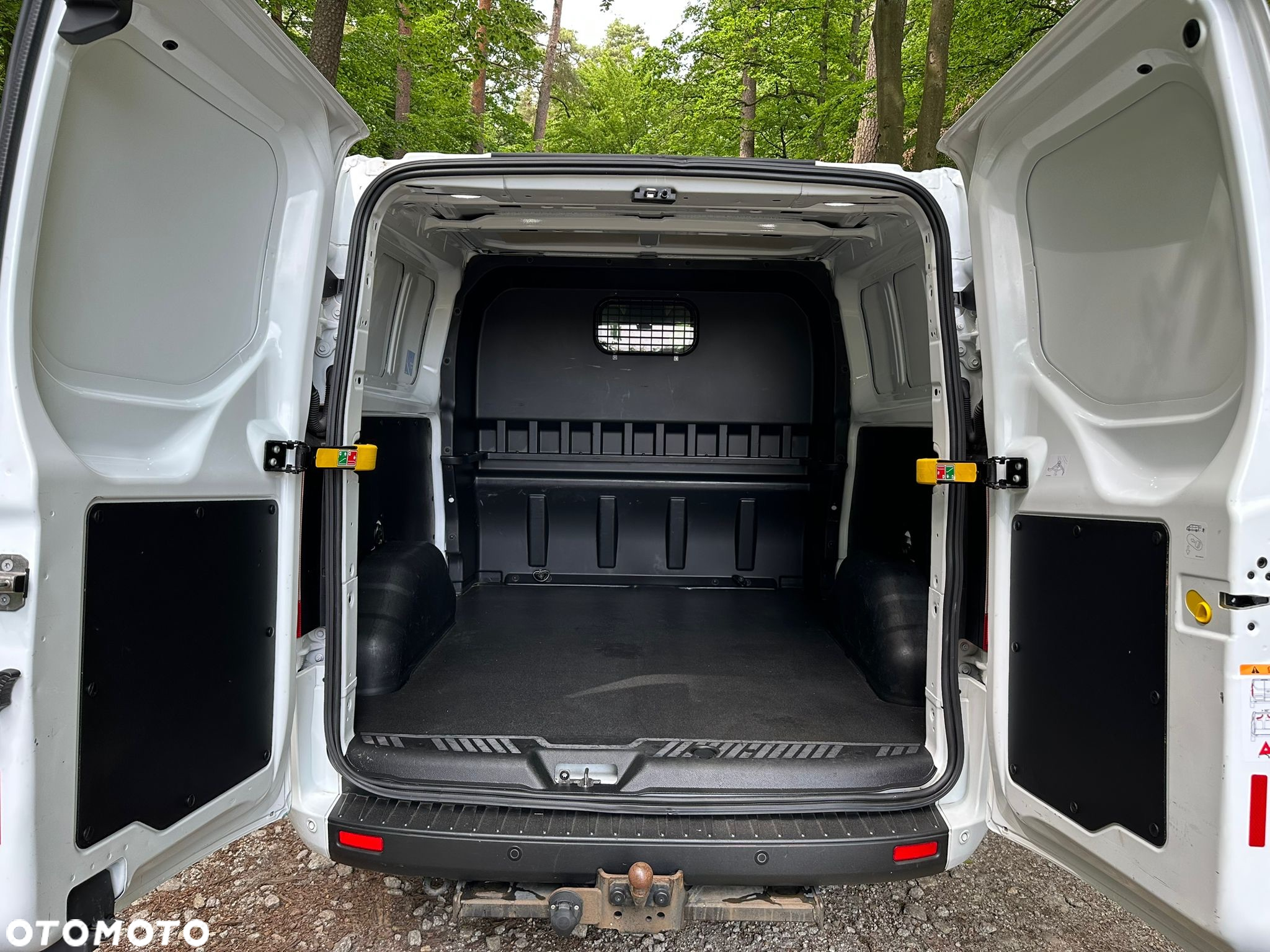 Ford Transit Custom - 8