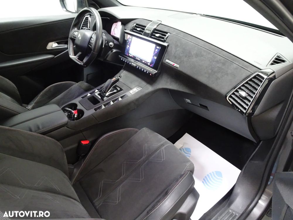 DS Automobiles DS 7 Crossback - 15