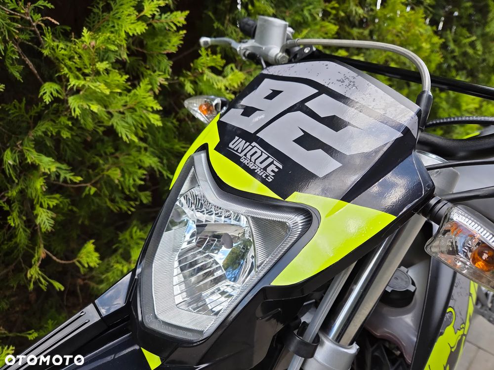 Aprilia SX - 15