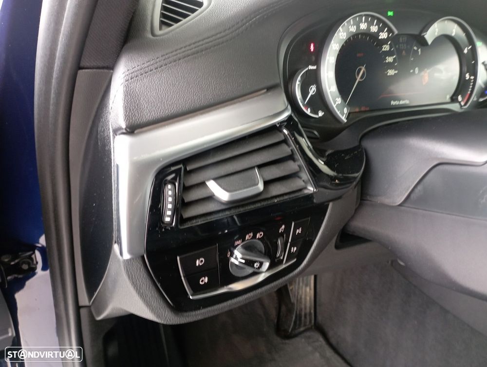 BMW 520 d Line Luxury Auto - 14