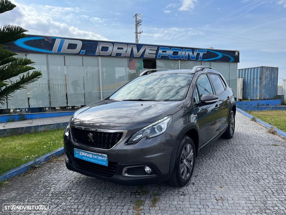 Peugeot 2008 1.5 BlueHDi Signature - 3