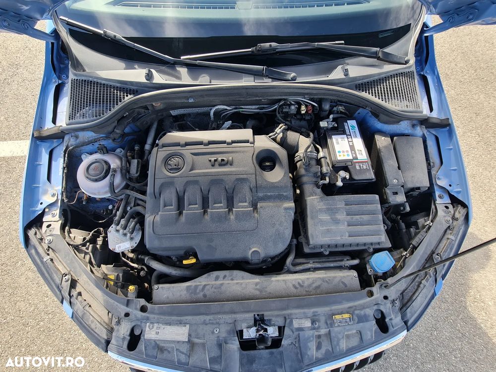 Skoda Octavia Combi Diesel 2.0 TDI Style - 9