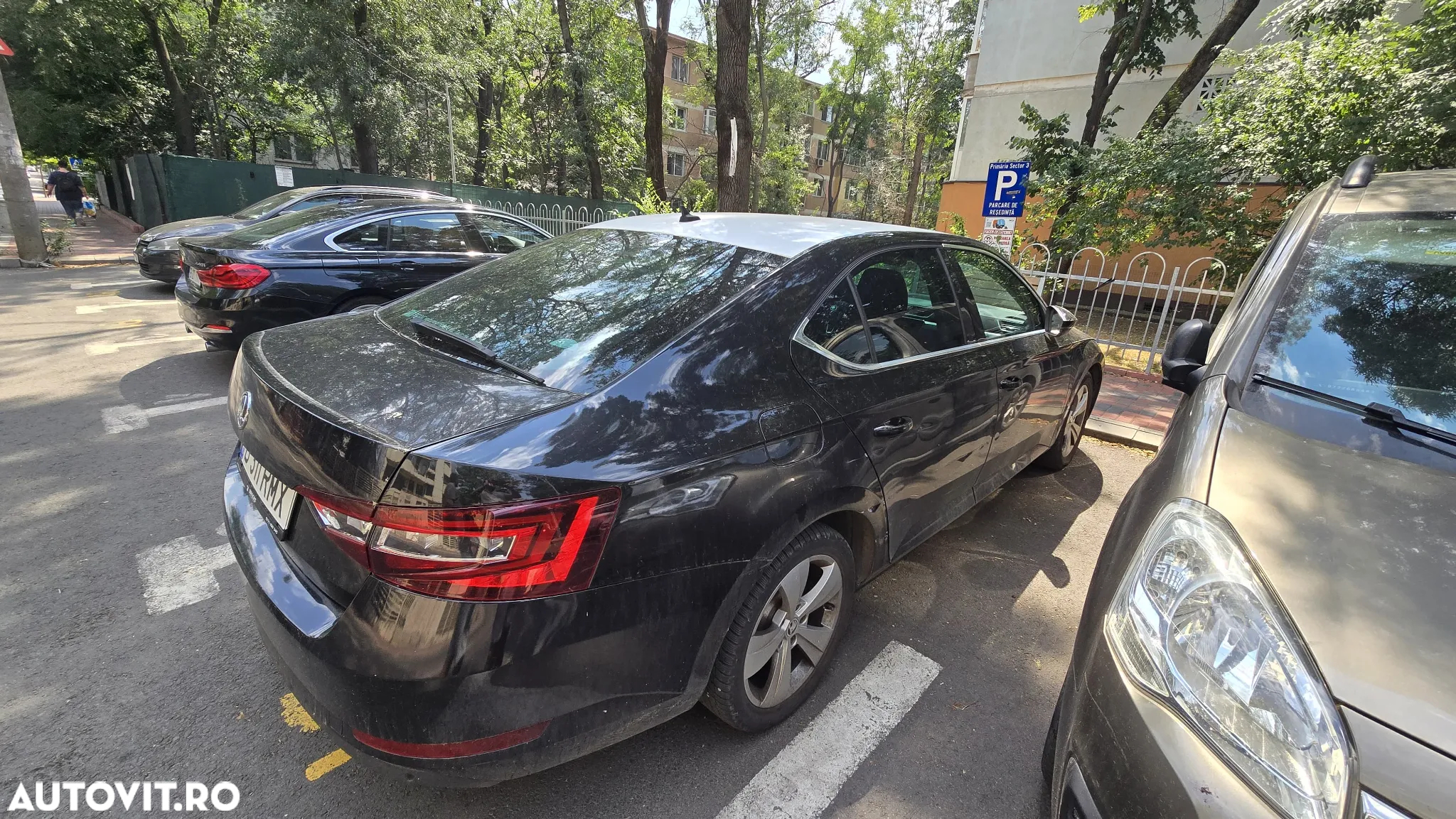 Skoda Superb 1.6 TDI DSG Ambition - 5