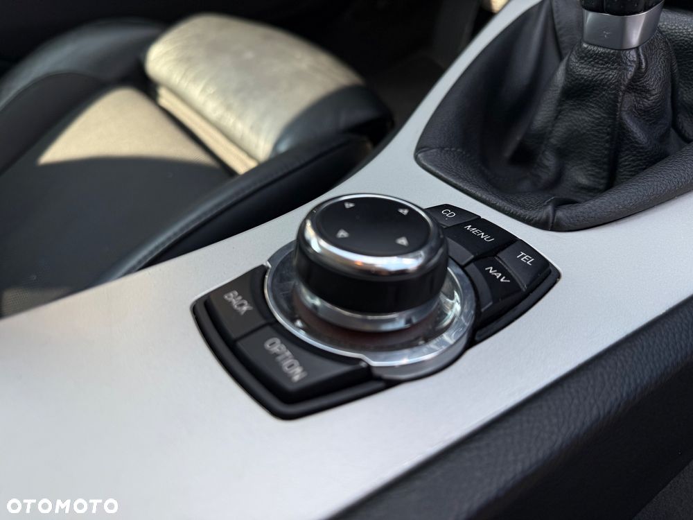 BMW Seria 3 320d - 27