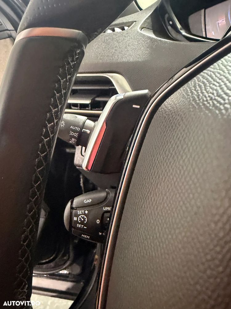 Peugeot 5008 BlueHDI 180 EAT6 GT - 25