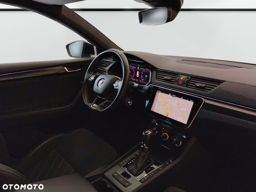 Skoda Superb 2.0 TDI SCR Sportline DSG - 18