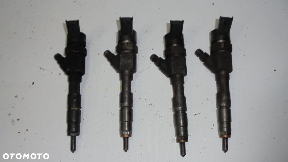 WTRYSK WTRYSKI LAGUNA II 1.9 DCI 8200100272 - 2