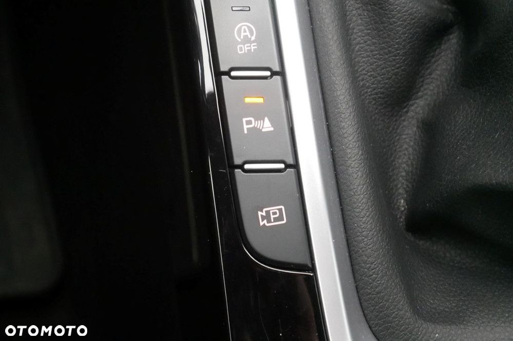 Kia ProCeed 1.5 T-GDI GT Line - 20