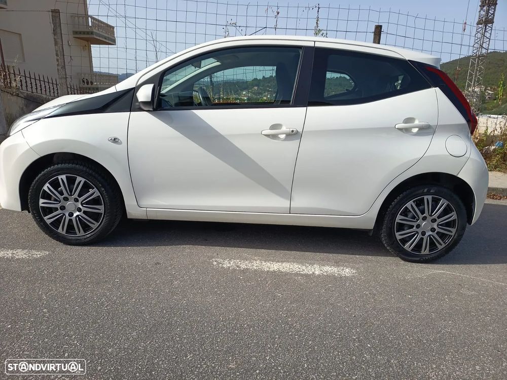 Toyota Aygo - 6