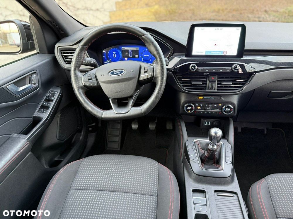 Ford Kuga 1.5 EcoBoost ST-LINE X - 19