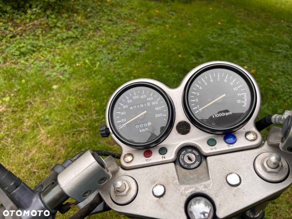 Suzuki GS - 12
