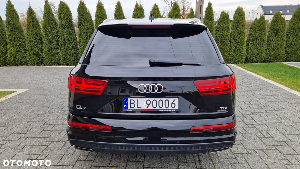 Audi Q7 - 28