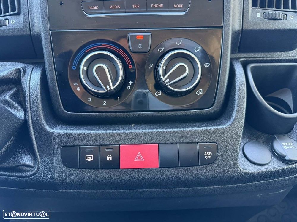 Fiat Ducato 35 2.3 M-Jet XL - 12