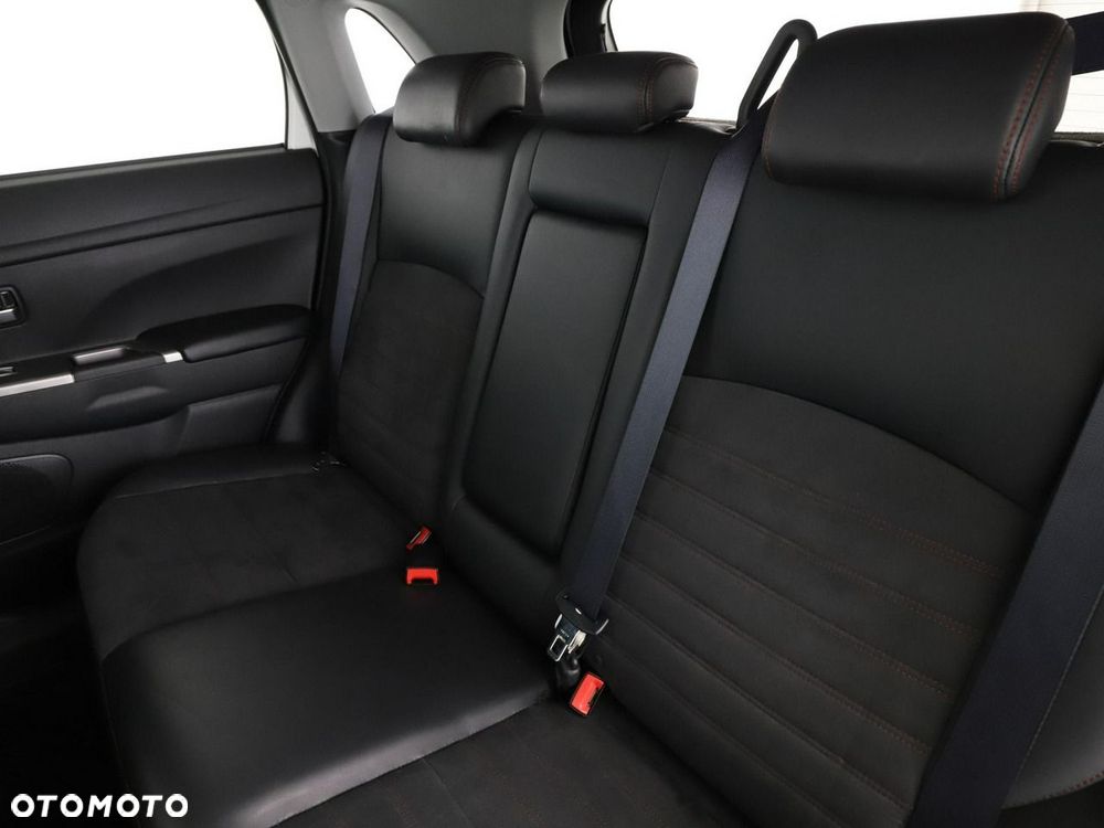 Mitsubishi ASX - 18