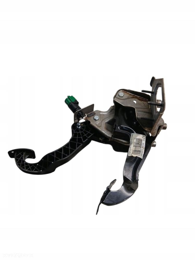 pedał pedały hamulca sprzęgła peugeot 208 1.2 9682171580 - 4