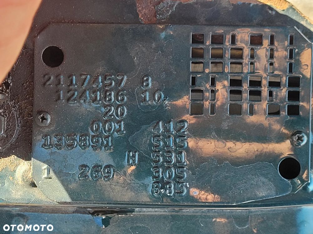 Mercedes-Benz Klasa E - 34