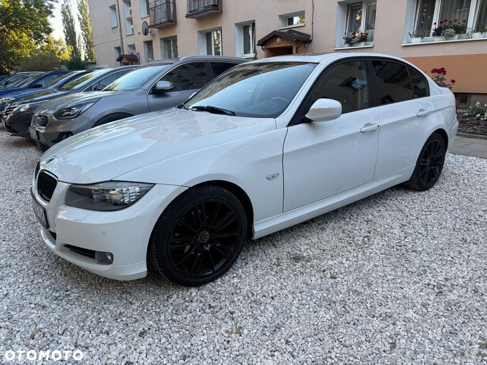 BMW Seria 3 318i - 17