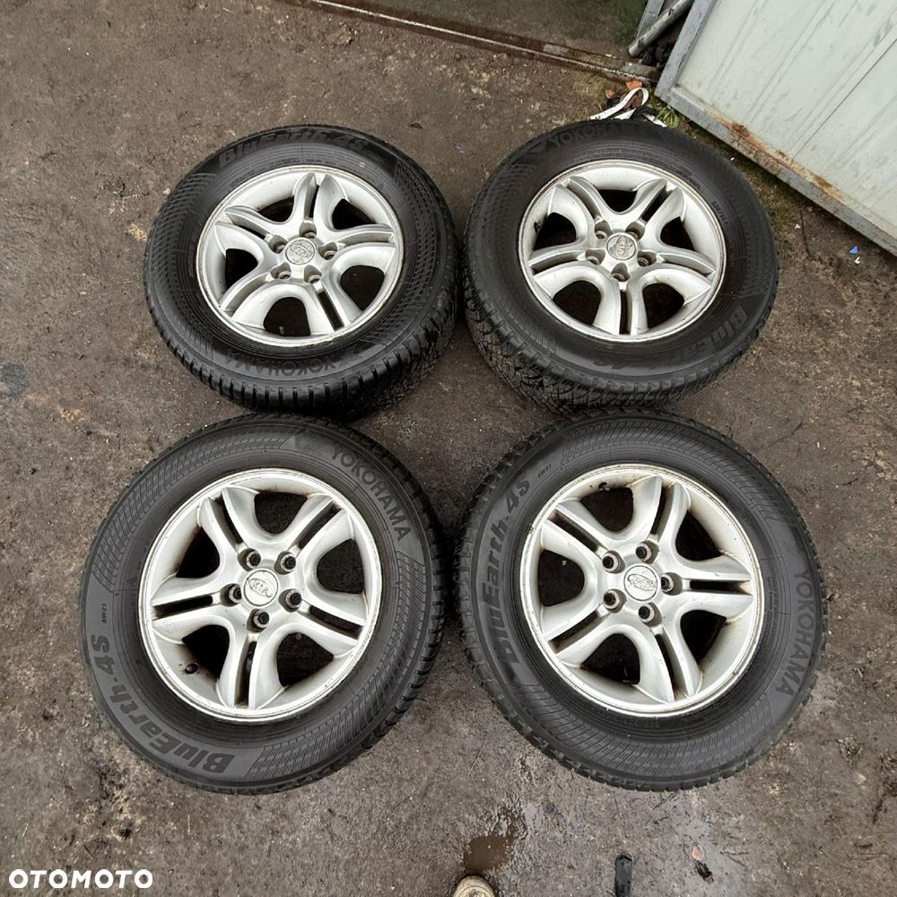 Felgi Koła 4Szt Kia Sportage 2 Ii 5X114,3 235/60R16 Opony Zimowe M+S - 1