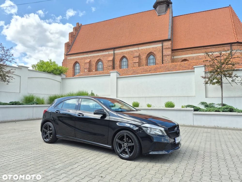 Mercedes-Benz Klasa A 180 d AMG Line - 4