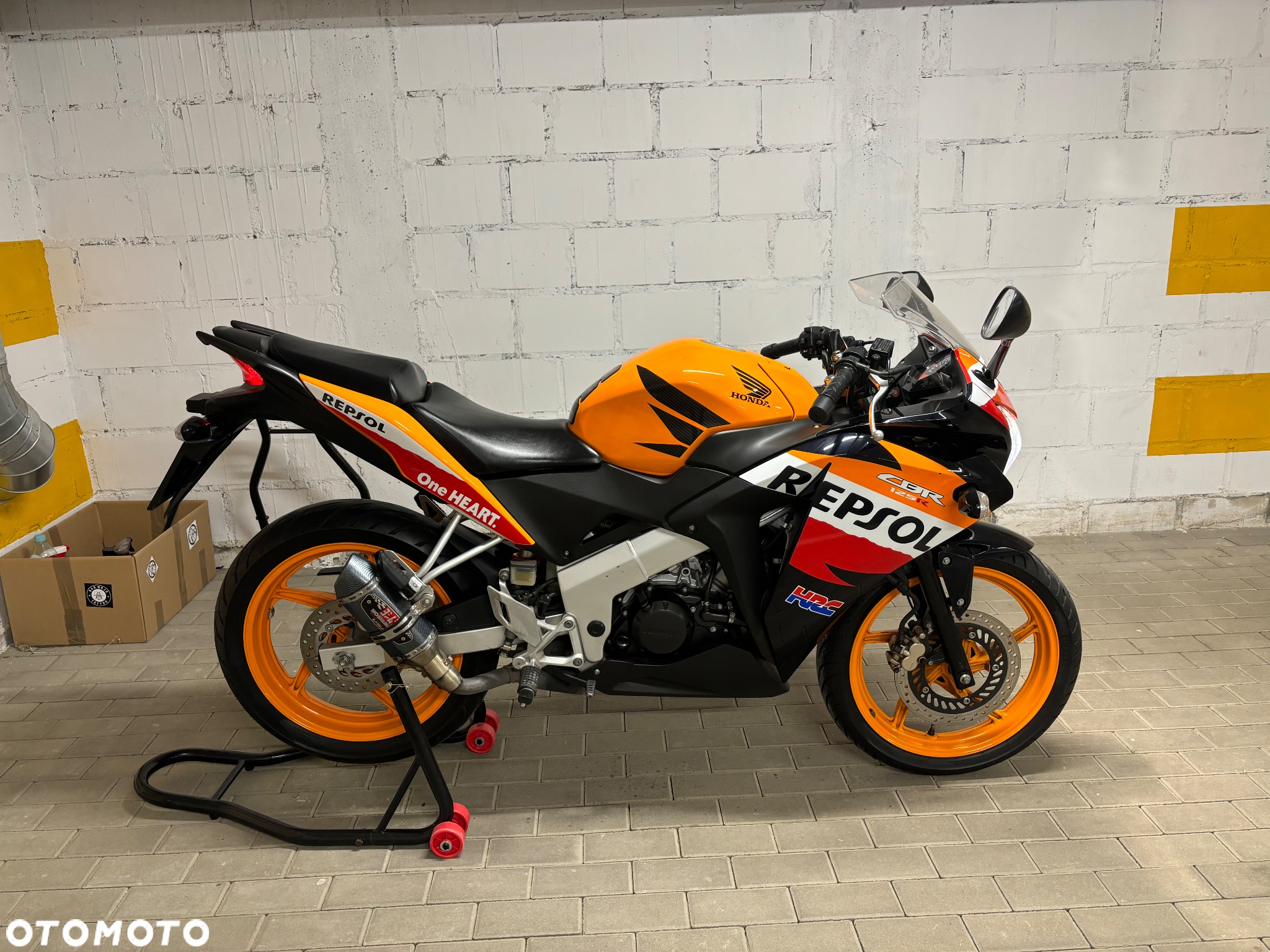 Honda CBR - 12