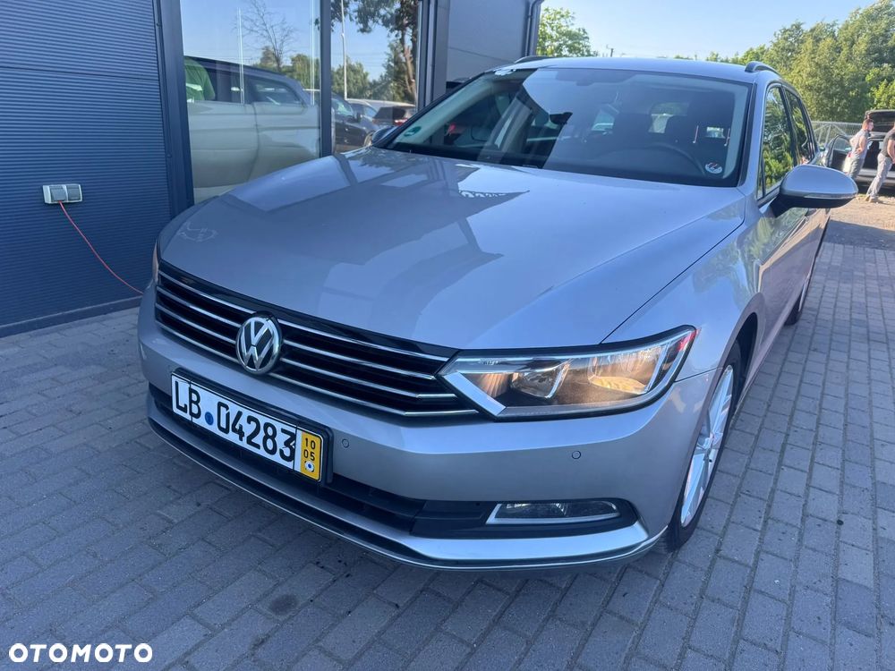 Volkswagen Passat 2.0 TDI (BlueMotion Technology) DSG Comfortline - 31