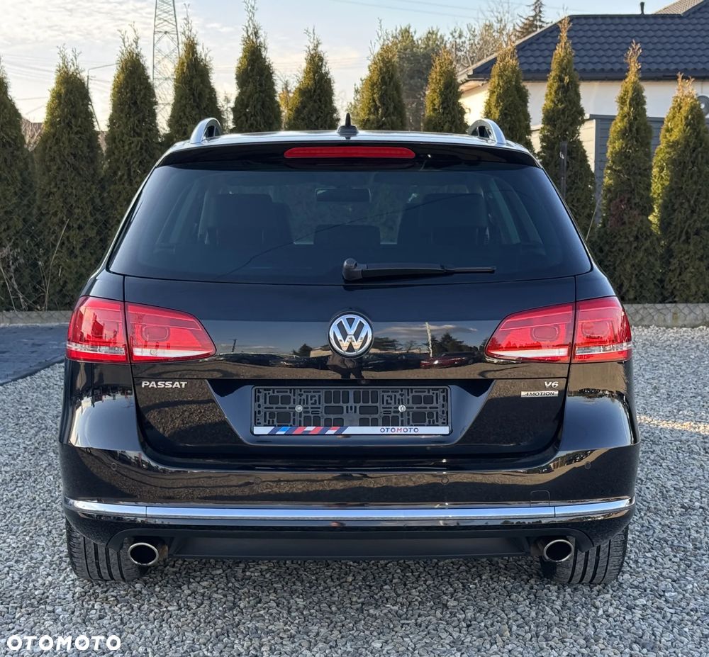 Volkswagen Passat 3.6 V6 4Motion DSG Highline - 12