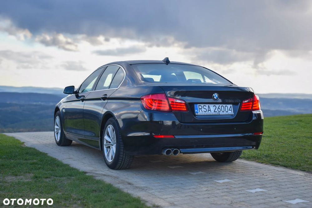 BMW Seria 5 - 10