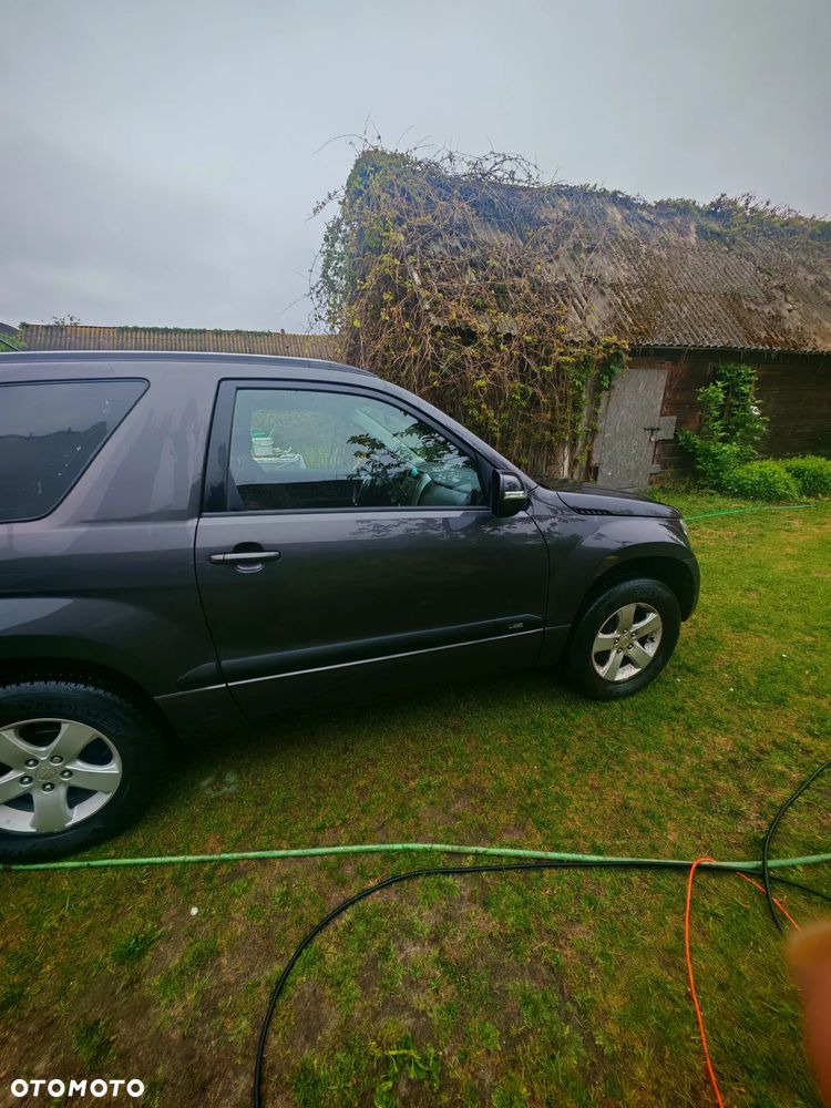 Suzuki Grand Vitara 1.6 Comfort - 11