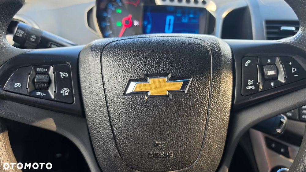 Chevrolet Aveo 1.2 LT+ - 21