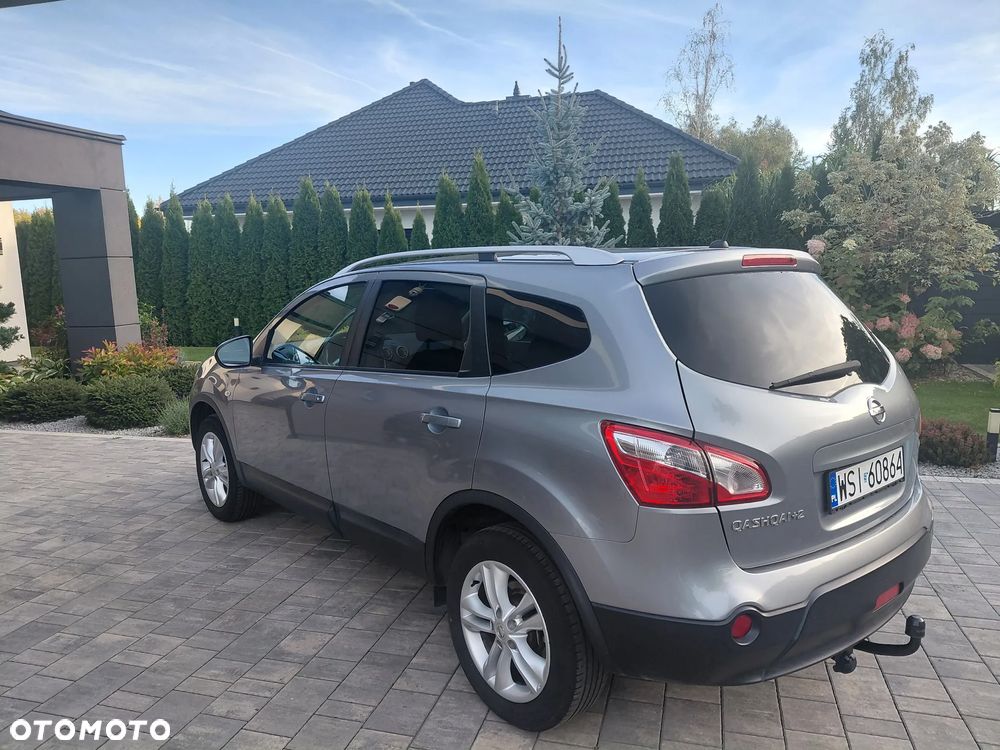 Nissan Qashqai+2 - 10