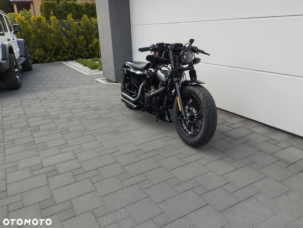 Harley-Davidson Sportster Forty-Eight - 3
