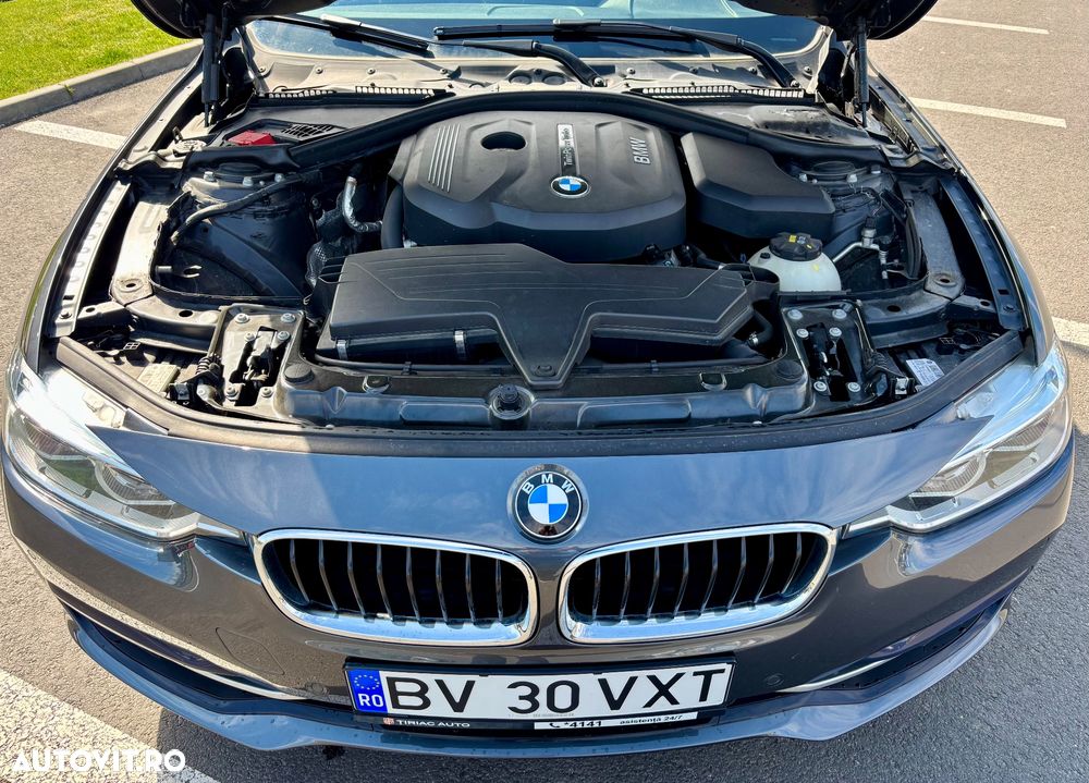 BMW Seria 3 318i Aut. Sport Line - 7
