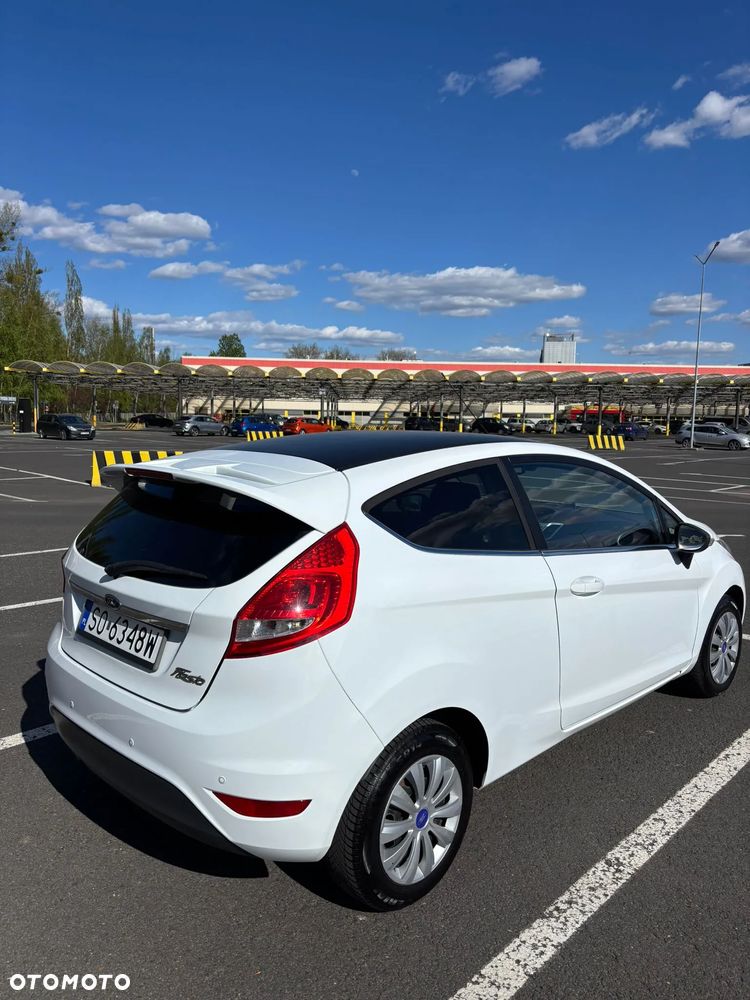 Ford Fiesta 1.4 Titanium - 3