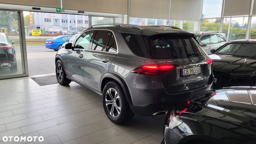 Mercedes-Benz GLE - 13