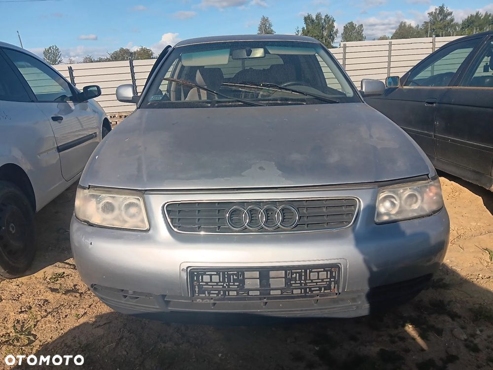 067 / AUDI A3 8L / NA CZĘŚCI